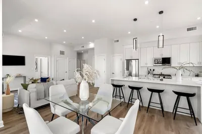 523 Second St #401