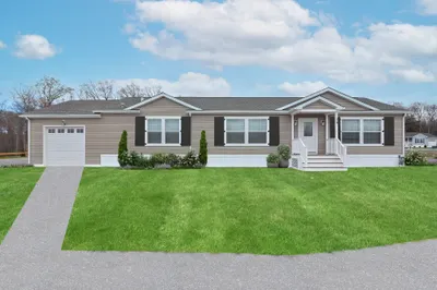 121 E. Washington St - Phase 3 St #Lot 15