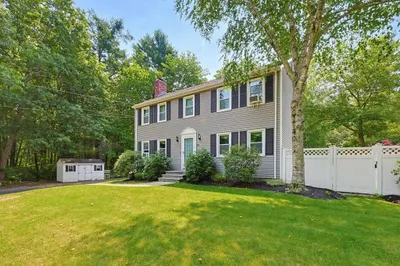 245 Winter St 1