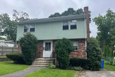 33 Hazel Street