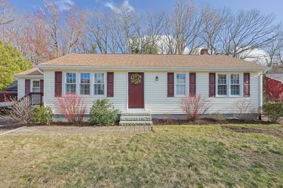 9 Forestdale Rd 1