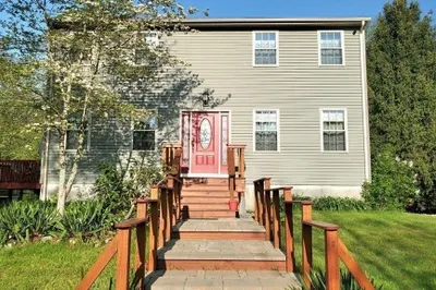 26 Purchase St #1