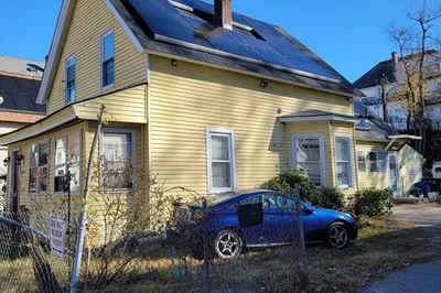 47 Birch St 1