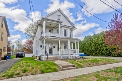 30-32 Fox St 1