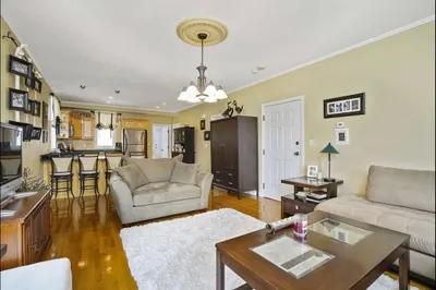 83 Dix Street #3