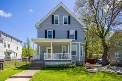 66 Alexander St
