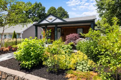 23 Puritan Rd