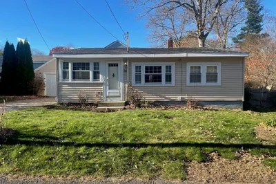 14 Tamarack Rd 1