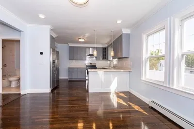 72 Main St #2 1