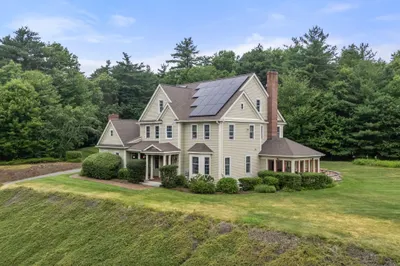 35 Houghton Ln 1