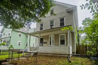 47 Taylor St 1