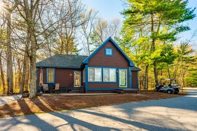 14 Whispering Pines Rd #14