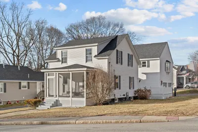 877 Westford St 1