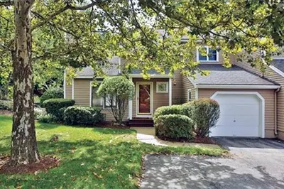 17 Bishops Forest Dr #17 1