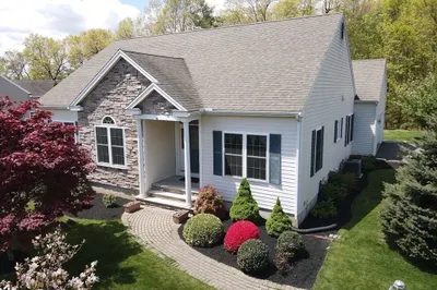 116 Nicholas Dr 1