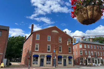 11 Market Square #10 1