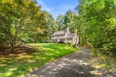 245 Hampstead St 1