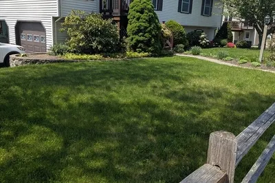 4 Eastern Ave