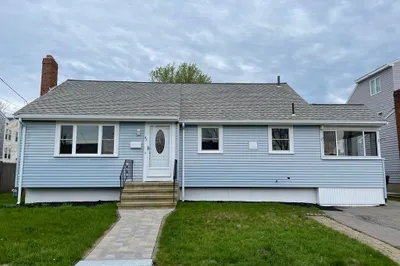 42 Packard Ave