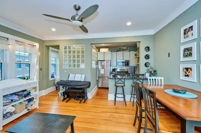 4 Chiswick Rd #44