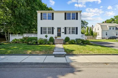 151 Fulton St