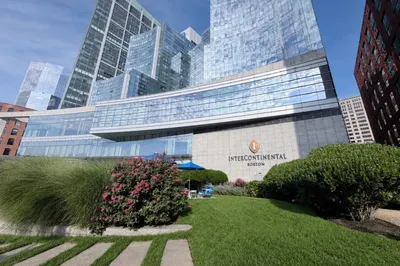 500 Atlantic Ave #17J 1
