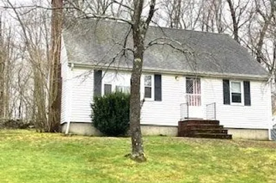 19 Meadowview Rd 1