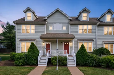 646 Bedford Street #C-1 1