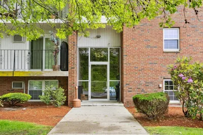 153 Milk Street #4 1
