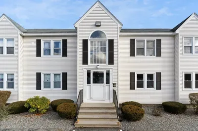 60 Florry Dr #27