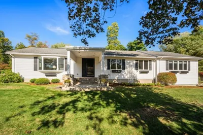 56 Meadowview Road 1