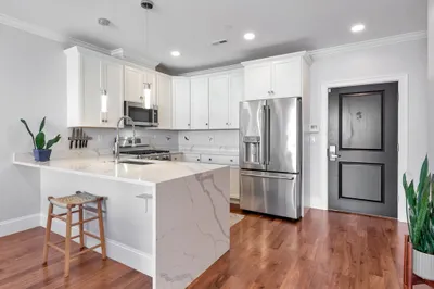 87 Medford Street #407 1