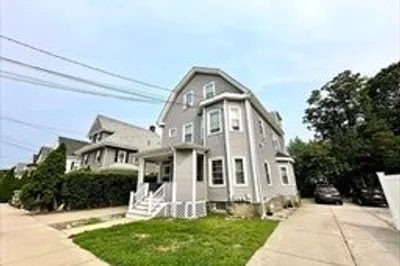 40 Laurel St #3