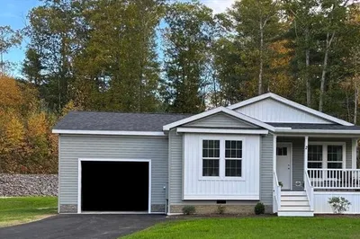12 Pinrock Drive
