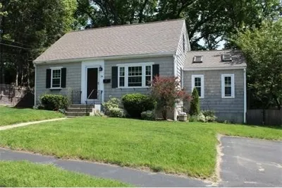 24 Ferndale Rd