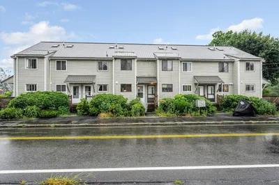 22 River St #13 1