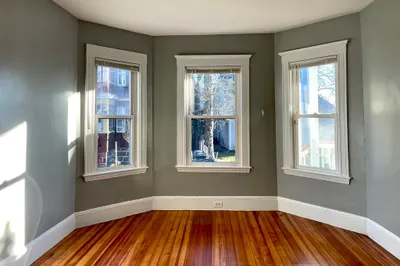 29 W Tremlett St #1 1