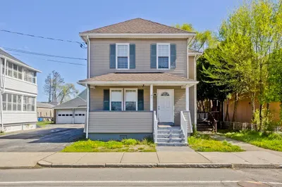 33 Baldwin St #1 1