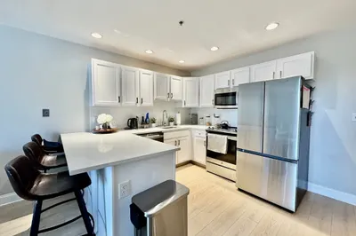 25 Alpine St #36 1