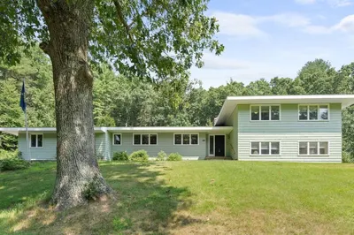 46 Highland Road 1