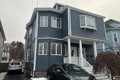 58-60 Bainbridge St 1