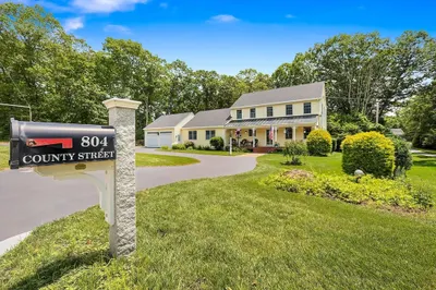 804 County St 1