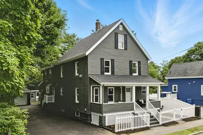 28 LAke St #A 1