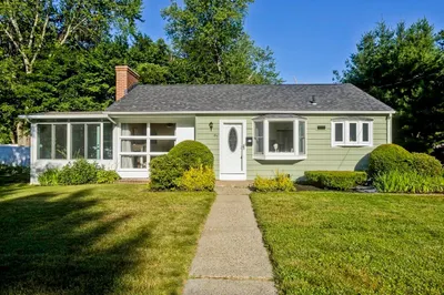 47 Argyle Ave