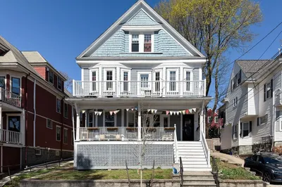 55 Liberty Ave 1