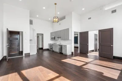 90 Washington Street #304 1
