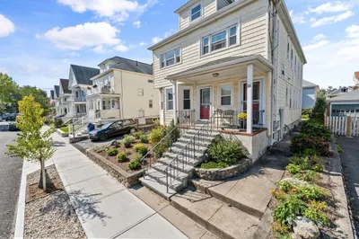 38 Amsden St #38