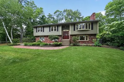 42 Willow Road