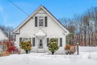 45 River St