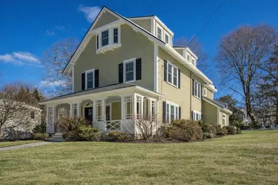 28 Green St 1
